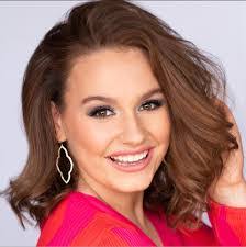 Buck Sloan's Instagram, Twitter & Facebook