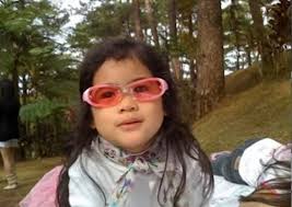 we recreated our old photos and it's hilarious ✌🏼😂