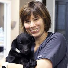 Lora Titus's Instagram, Twitter & Facebook