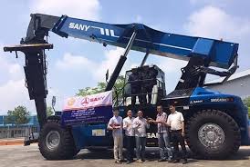 Bill of lading records in 2012 and 2014. Sany Delivers First Reach Stacker With Tilting Spreader To The Port Kelang West Of Malaysia Beijing China Sany