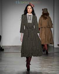Victorian Maiden Ready To Wear Fall Winter 2023 New York – NOWFASHION