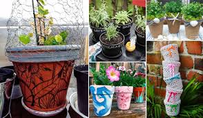 This will help keep your table or counter clean. 17 Cool Ways To Decorate Your Flower Pots