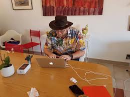 Start date dec 9, 2016. Vacantele De Altadata Sau Cum M A Salvat Pe Mine Internetul