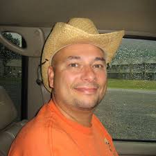 Dan Mefford (@Mr_Uh_Huh)