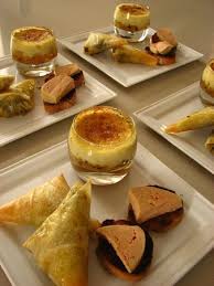 Et peut être certains d'entre vous cherchez un repas traditionnel et pas. Mes Idees De Menu Pour Noel Chez Lorette La Table De L