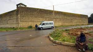 Ali aarrass naar ziekenhuis na 53 dagen hongerstaking in marokkaanse gevangenis. Amnesty Marokko Martelt Gewoon Verder Nos