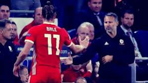 Venus flowers manchester is the leading florist in city centre, greater manchester. Eric Winter The Spinners Dan Flower Of Manchester Berita Manchester United