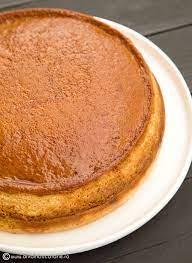 Este exact genul de tort de casa simplu, fara fite, de care se poate bucura toata. Tort Cu Crema De Zahar Ars Diva In Bucatarie