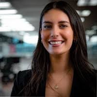 Diane Farah's Instagram, Twitter & Facebook