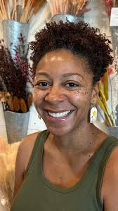 She was a joy! She’s been thinking about a nostril piercing for a while &  came in to chat with me first about how it all goes down, what the jewelry  options are, aftercare, etc. She ended up making an ...