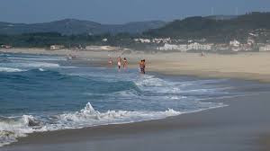 In this beach, you can see a middle ages fortress and obviously, it is possible to bath, sunbath or only relax. Beaches In Viana Do Castelo
