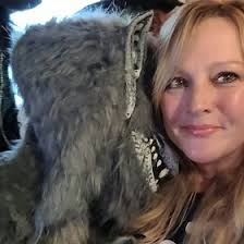 Melissa Shutts (mkshutts)