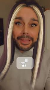 Tia Maria e a Stephanie: nomes diferentes em comédia