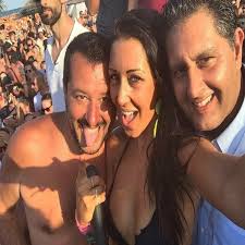 Italy's former interior minister says he was doing his job by refusing to allow ship with 147 people on board to dock. Matteo Salvini Il Leader Della Lega A Milano Marittima Grazie A Noi Spiagge Sono Controllate Poi I Selfie Al Papeete Con Toti Il Fatto Quotidiano