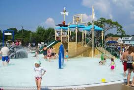 16 Super Sprinkler Parks For Kids On Long Island Mommypoppins Things To Do In Long Island With Kids Splash Park Waterslides Spray Park