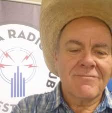 East Kellogg in Wichita back in the day NAME BRAND CLOTHING вщЦЦАмАТ i 17