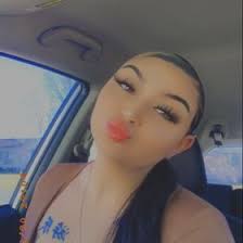 Ava Stokes (avastokessss)