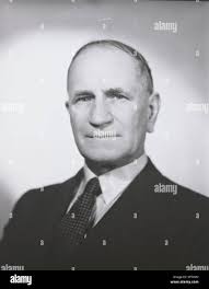 David drummond hi-res stock photography and images