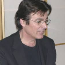 Сохраните сегодня 190 идей на доске «Даниэль Лавуа»