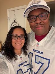 Bills mafia couples support