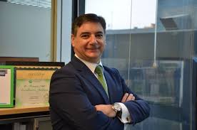 This requires the dedication of more than 230,000 employees in jobs that range from aviation and border security to emergency response, from cybersecurity analyst to chemical facility inspector. Javier Mota Un Director De Seguridad Y Salud Pegado Al Negocio Prevencionar