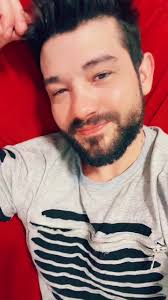 I don't have it in me to fight for someone who makes a conscious choice to  hurt me. This past year kicked my a** and I'm not welcoming anyone into  2023 who doesn't deserve to be there. I'm good person ...