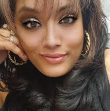 single mother seeking help with child support