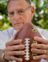 Famous football Vol Steve Kiner dead at 77