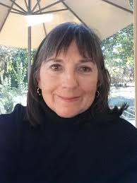 Knot Guilty: A Crochet Mystery: Amazon.co.uk: Hechtman, Betty:  9781410478412: Books