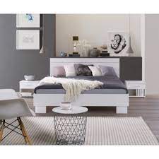 194 x 30 x 144 cm ce lit est fabriqué en pin massif et recouvert dune lasure à la finition naturelle, où la madrure du bois reste visible Lit Adulte Deux Places Como Couchage 160x200 Cm Avec Sommier Lit