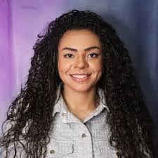 Mikayla Elizabeth's Instagram, Twitter & Facebook