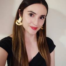 Eliana Acevedo's Instagram, Twitter & Facebook