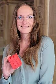 Yvonne Becker's Instagram, Twitter & Facebook