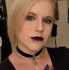 Does anyone remember watching "Clarissa Explains It All"