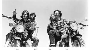 Creedence clearwater revival have a sense of impending doom on their 1969 hit bad moon rising. the song was the lead single from creedence clearwater revival's third studio album, green river. The Story Behind The Song Bad Moon Rising By Creedence Clearwater Revival Louder