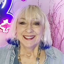 Spirit Wings The Cave of Abigor: Book Two: 2 : Solis, Sandy: Amazon.com.au:  Books