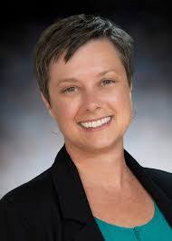 Emily Salmon's Instagram, Twitter & Facebook