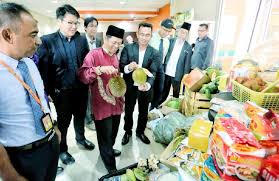 Poslaju kota kinabalu is one of the major collection and operating centers of pos malaysia's leading courier pos laju. Sabah Fama To Have Its Own Fruit Processing Centre
