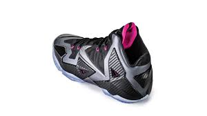 The lost track leaked (20/08/2020) and was produced by gvintvge. Lebron 11 Akron Vs Miami Miami Nights Nike News