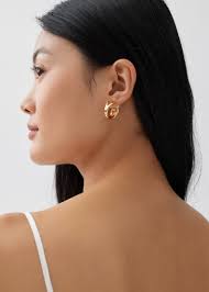 Barbara Pearl Earrings