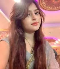 Let's welcome our new members! Please post full profile as mentioned in the  top featured post. serious proposals with clean and honest intention of  marriage are welcome. Humza Naeem Butt, Paisa Bazaar,