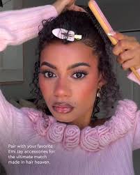 Getting ready with @sabrinacarpenter + @scottkinghair ☕️🎀 @scottkinghair  used our Popstar Clips in Dream Angel and High Maintenance to keep  Sabrina's velcro curlers cute and in tact with no creasing. To complete