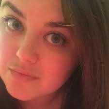 Marissa Robb's Instagram, Twitter & Facebook