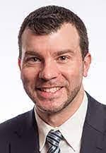 Mark Oviatt's Instagram, Twitter & Facebook