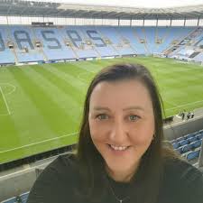 Michelle Pickard (@XSHELLY76X)