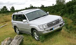 Find everything you need to know about your 2003 toyota land cruiser in the owners manual from toyota owners. Toyota Land Cruiser 100 Specs Photos 2002 2003 2004 2005 2006 2007 Autoevolution