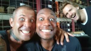 Écrit sur le mur (Short 2014)