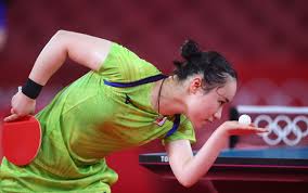 Quick forehand attack on the bounce. A3cdugspmnsdum