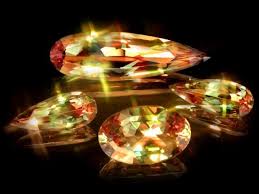 Zultanite Csarite And Diaspore What Is The Difference Gemstones Gems And Minerals Power Crystals