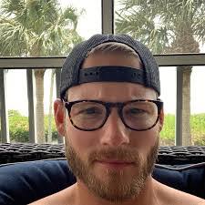 Antonio Proctor's Instagram, Twitter & Facebook